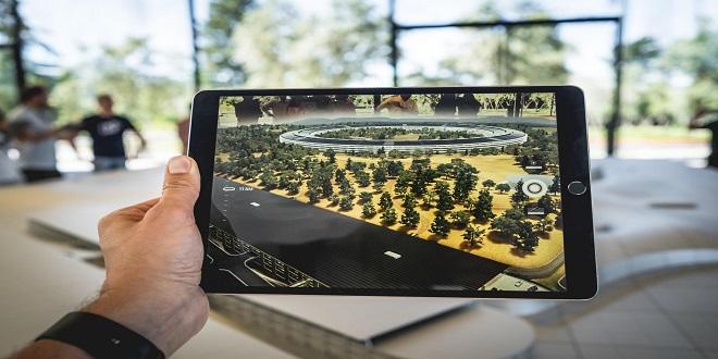 14 Reasons to Introduce AR Shopping to Your Business